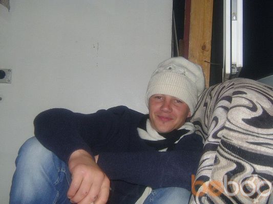  ,   Vitalik, 37 ,   