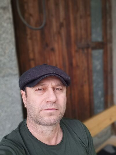  ,   Marat, 49 ,   ,   