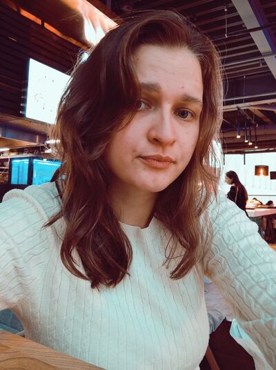  -,   Anastasia, 32 ,   ,   