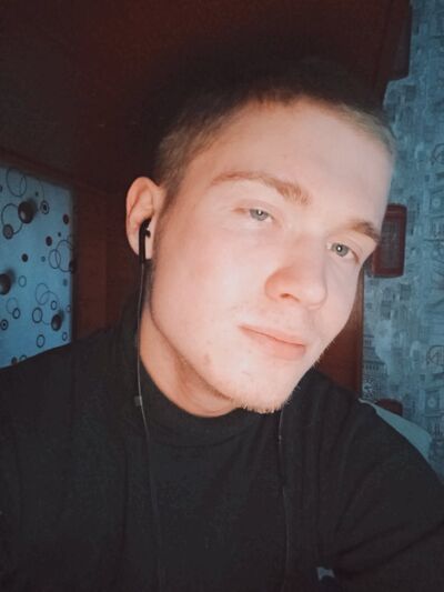  -,   Maxim, 26 ,     , c 