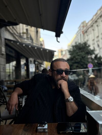  ,   Jack, 40 ,     , c 