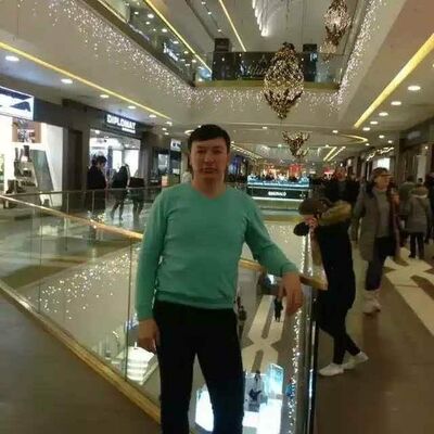  -,   EKUB, 40 ,   ,   , c 
