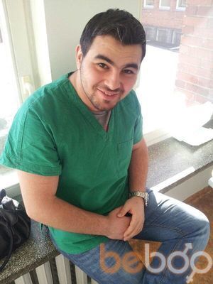  3498403  Sadik, 37 ,    