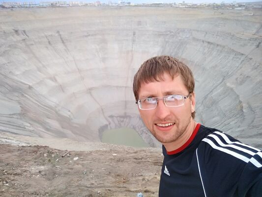  ,   Garry Voker, 41 ,   ,   , c 