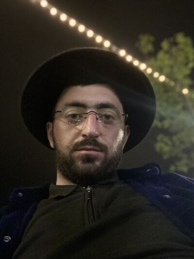 ,   Artush, 28 ,   ,   