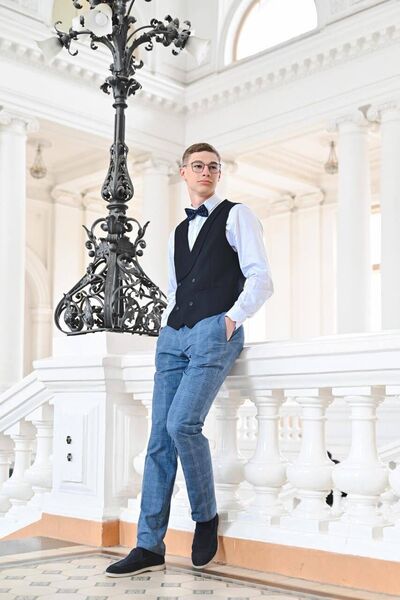  -,   , 18 ,   ,   