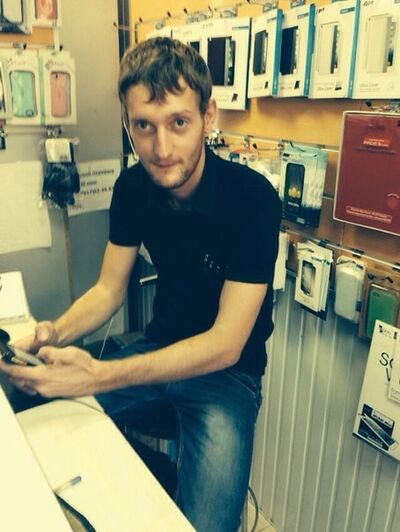  ,   Alex, 34 ,   