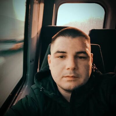  ,   Pavel, 37 ,   ,   , c 