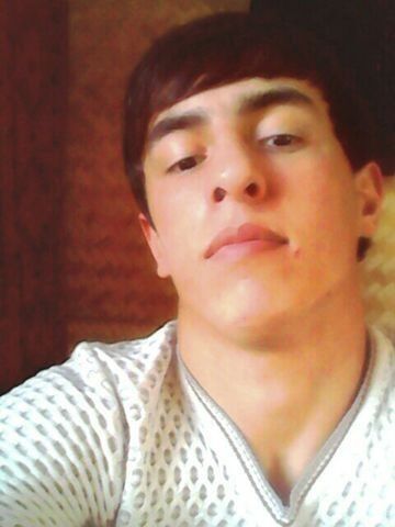  8676893  Sobir, 33 ,    