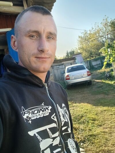  ,   Yury, 28 ,   ,   