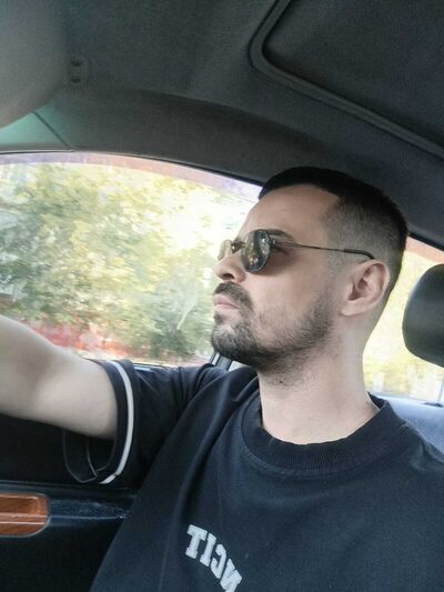  --,   Anton, 32 ,   , 