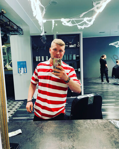  ,   Toomas K, 32 ,   ,   