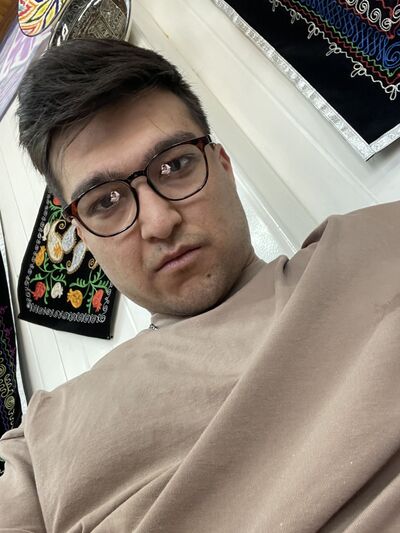  ,   Charlie, 26 ,   ,   , c 