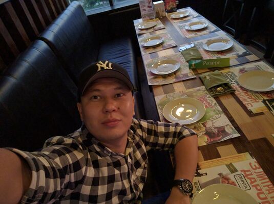  ,   Yerlan, 34 ,   ,   , c 