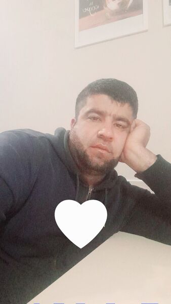   ,   Akbar, 35 ,   ,   