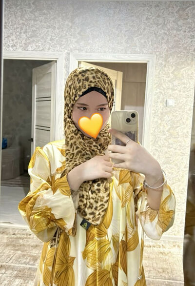  -,   Karina, 23 ,   c 