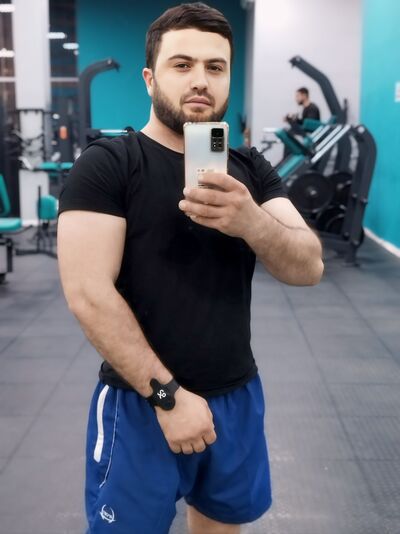  ,   Shamil, 33 ,  