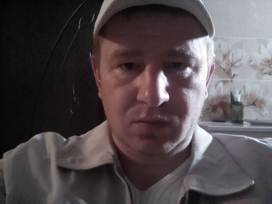  -,   Lyjney, 40 ,     , c 