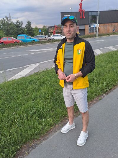  Velka Chuchle,   Eugen, 40 ,   ,   