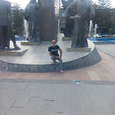  ,   Gamlet, 48 ,   ,   