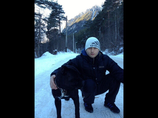 ,   Lekso, 37 ,   