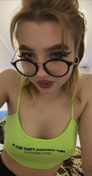  -,   Vika, 29 ,   ,   