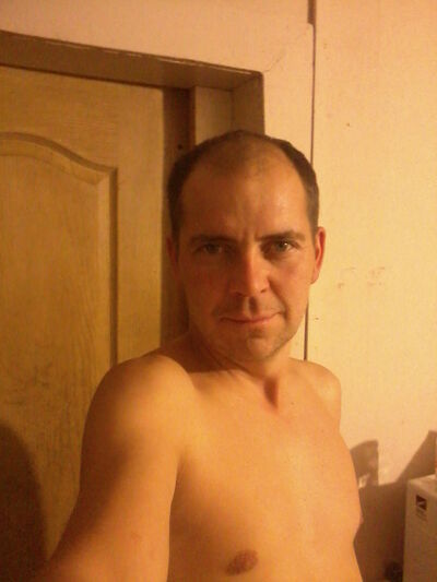  ,   Kornelius, 44 ,   