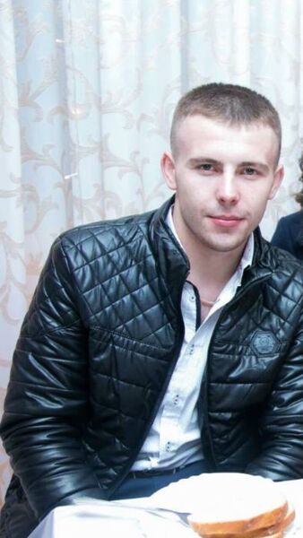  ,   Alex, 30 ,   ,   