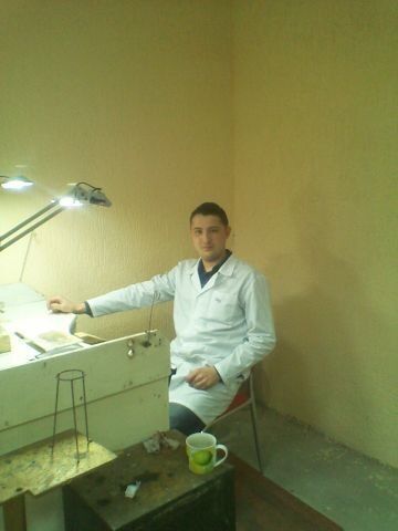  ,   Erik, 37 ,   ,   , c 