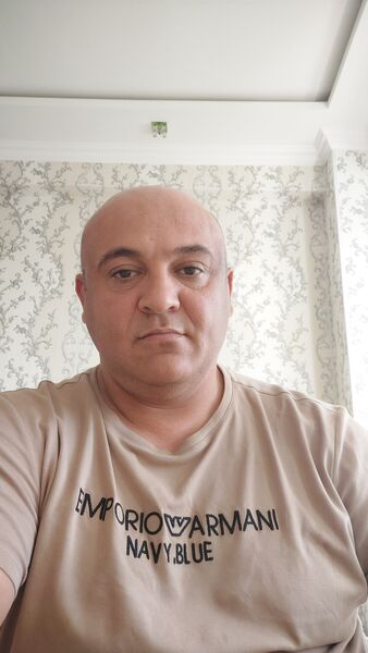  ,   Maksim, 43 ,   ,   