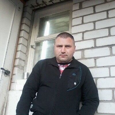  ,   Sergey, 44 ,  
