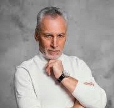  ,   Artur, 55 ,   ,   