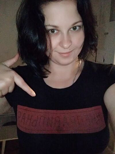  ,   Ekaterina, 37 ,   c 