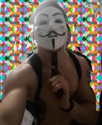  ,   Maxim, 32 ,   ,   