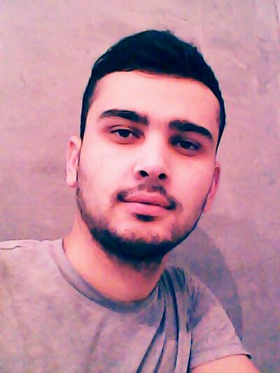  ,   Idris, 20 ,   ,   