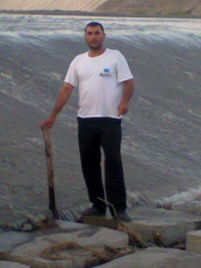  ,   Elcin, 48 ,   ,   , c 