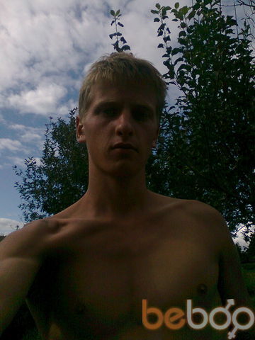  ,   Grinek, 34 ,   
