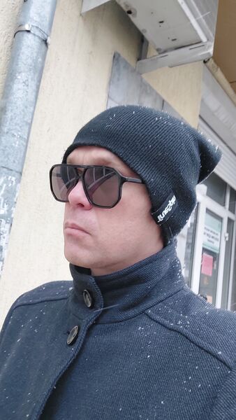  ,   Anton, 41 ,     , c 