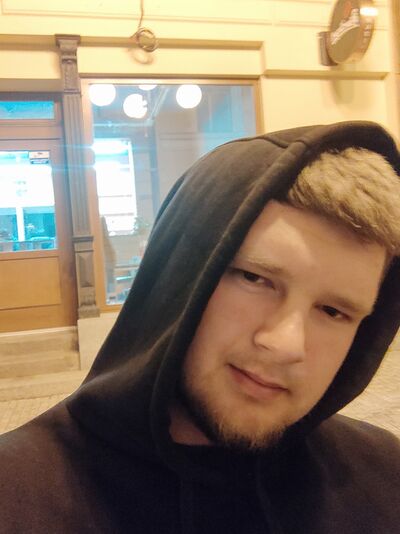  Jablonec nad Nisou,   Serhii, 25 ,   ,   