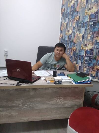 -,   Sagynbek, 38 ,   ,   , c 