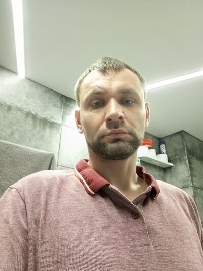  ,   Pavel, 39 ,   ,   