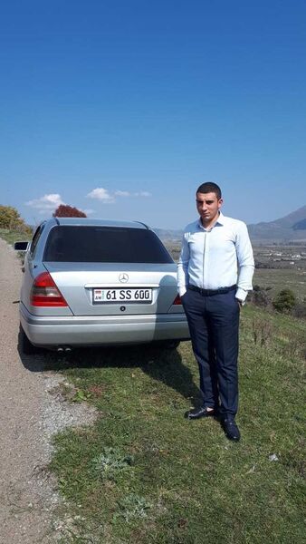  ,   Hayk, 25 ,   , 