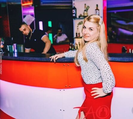  ,   Nadenika, 32 ,   ,   , c 