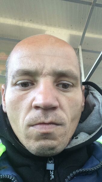  ,   Denis, 44 ,  