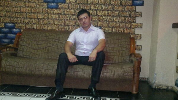  ,   Komol, 38 ,   , 