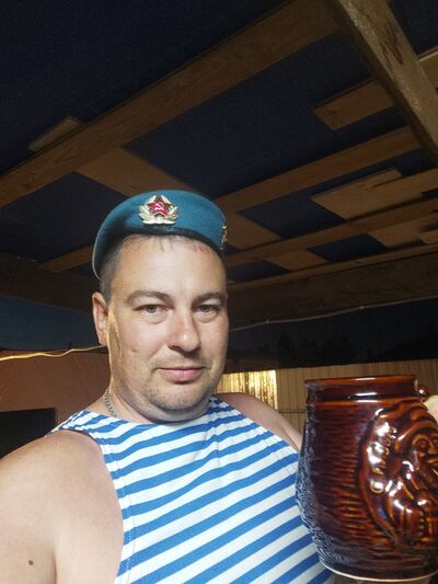  ,   Yuriy, 40 ,   ,   