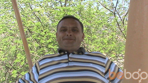  ,   Vadim, 52 ,   
