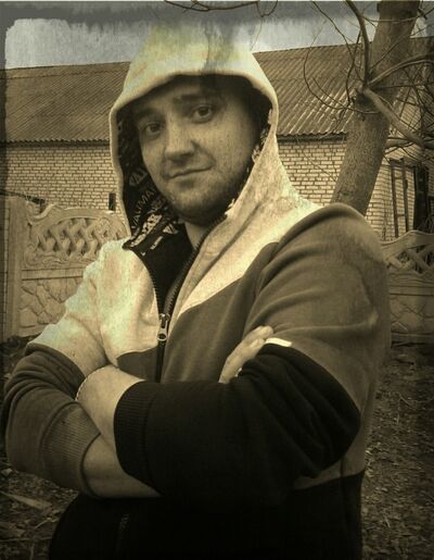  ,   Petro, 35 ,   ,   , c , 