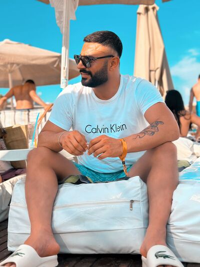  ,   Cagri, 29 ,   ,   