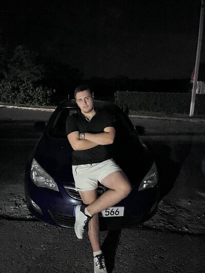 ,   Gabriel, 20 ,   ,   